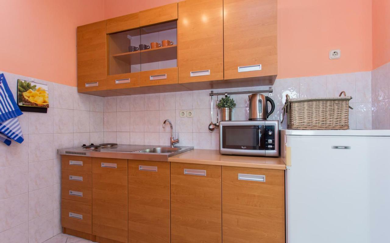 Apartments Luka 2 Baška Esterno foto