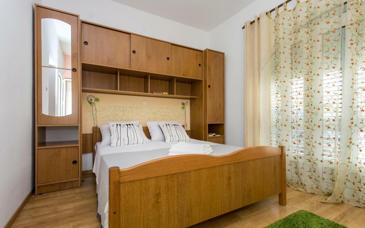 Apartments Luka 2 Baška Esterno foto